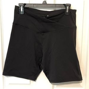 Black Biker Shorts Women’s Danskin Size Large